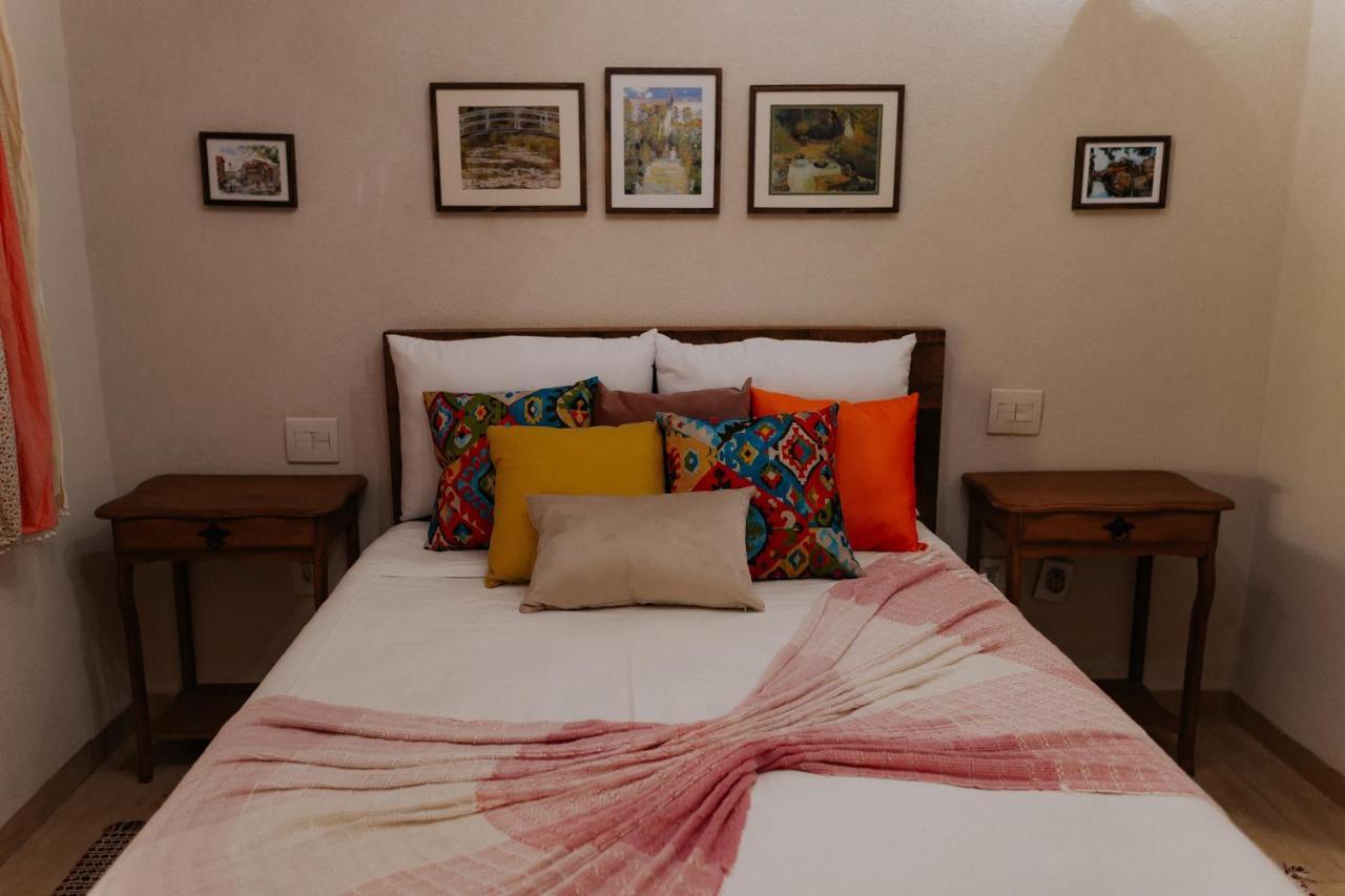 Hotel Pousada Chalé das Flores Sertãozinho Extérieur photo