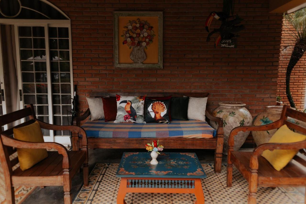 Hotel Pousada Chalé das Flores Sertãozinho Extérieur photo