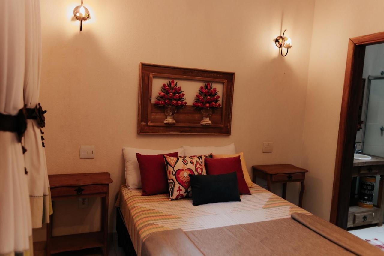 Hotel Pousada Chalé das Flores Sertãozinho Extérieur photo