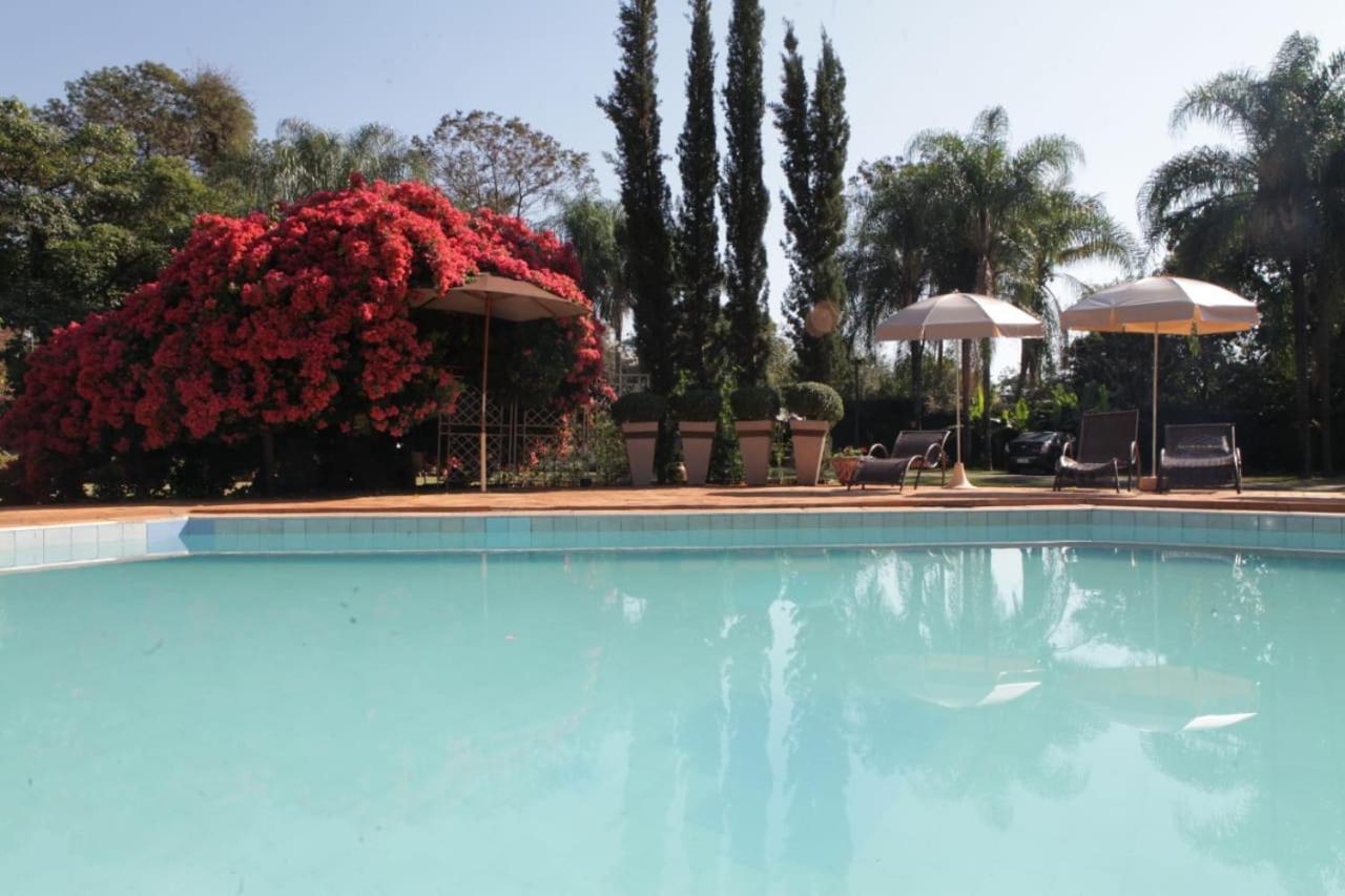 Hotel Pousada Chalé das Flores Sertãozinho Extérieur photo